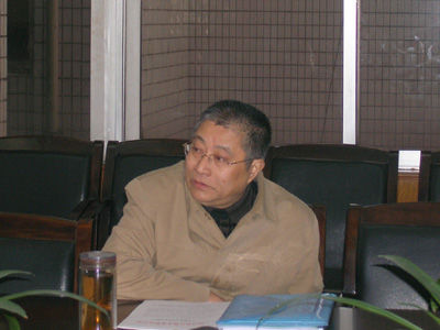万本根.jpg